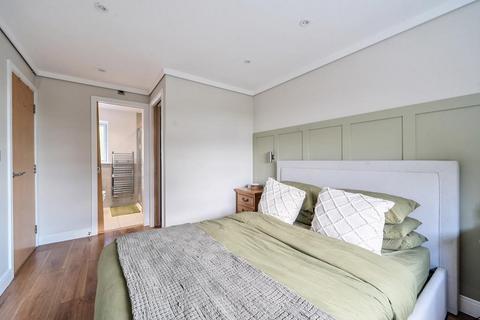 3 bedroom semi-detached house for sale, Grendon Underwood,  Buckinghamshire,  HP18