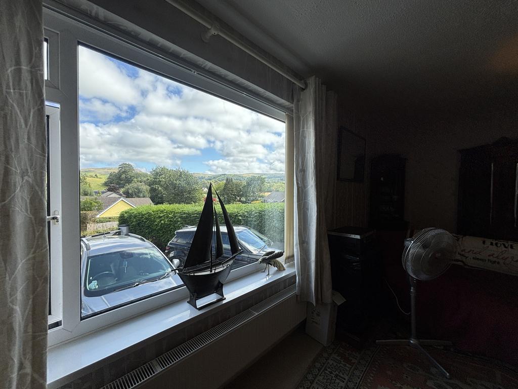 Living room (second image)