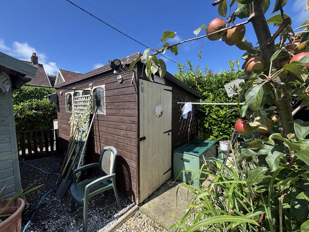 Garden shed