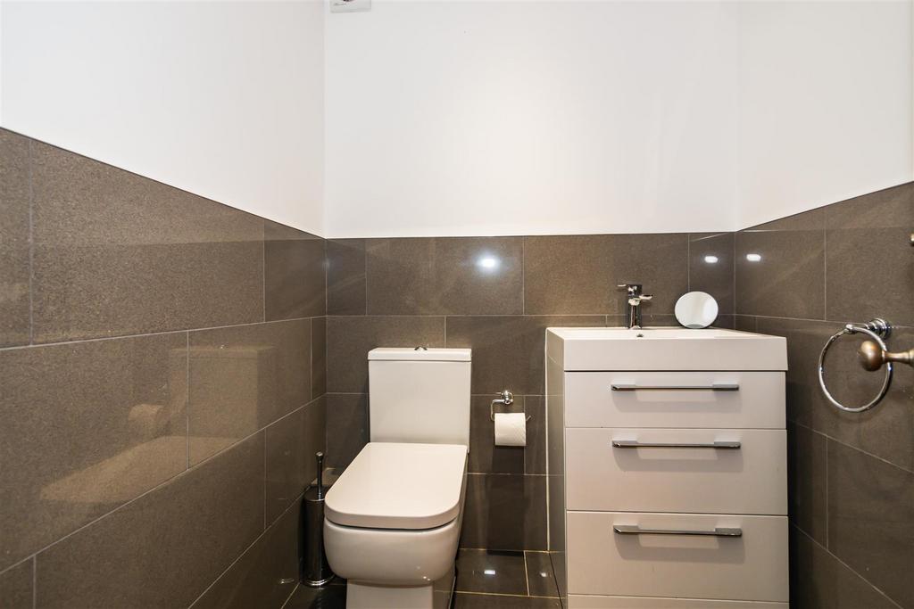 Lgf wc