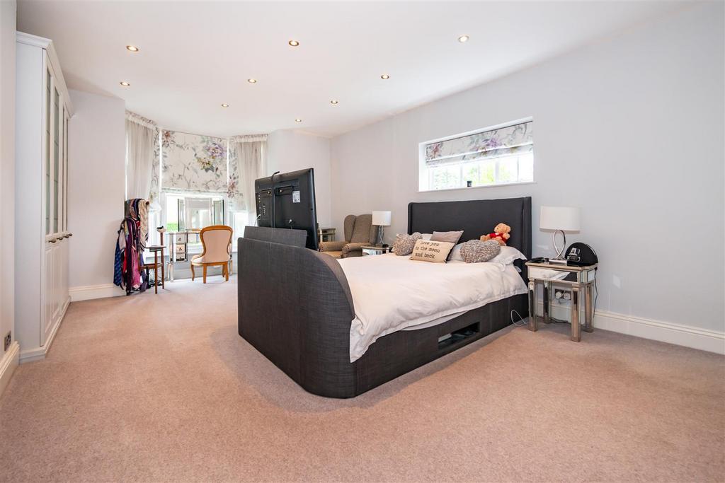 Principal Bedroom 1
