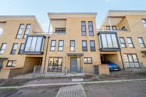 5 bedroom detached house for sale, The Rise, Greenhithe, Kent