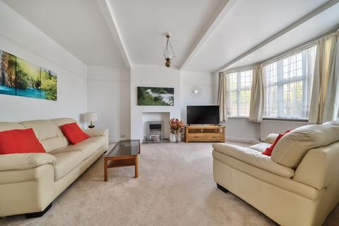 undefined, Bromley Common, Bromley