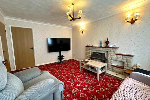 undefined, Gatcombe Close, Wolverhampton WV10