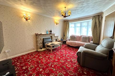 undefined, Gatcombe Close, Wolverhampton WV10