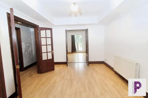 undefined, Canadian Avenue, Gillingham, Kent, ME7