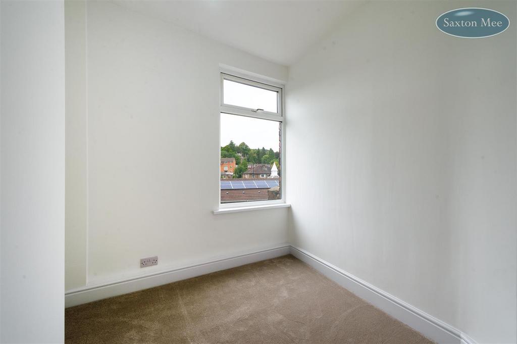 24 Armthorpe Road - bedroom 2 2060.jpg