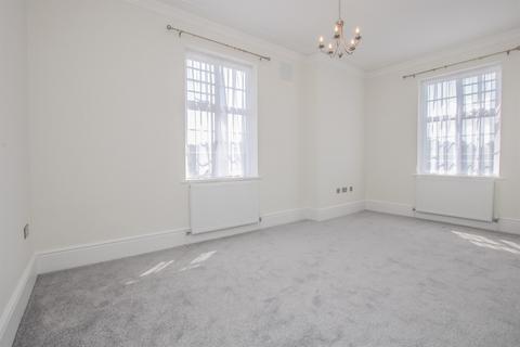 1 bedroom flat to rent, West Heath Court, North End Road, Hampstead Garden Suburb, NW11