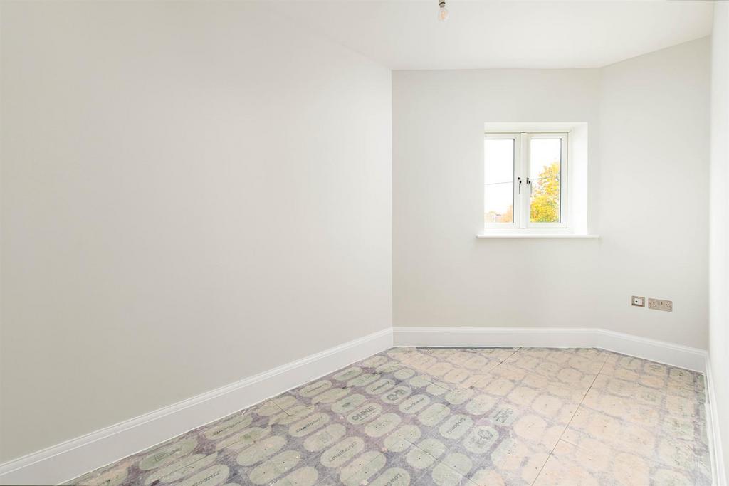Bedroom2 1.jpg