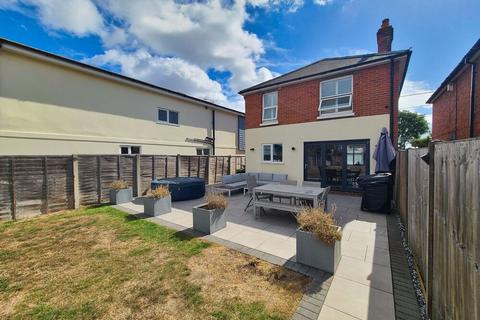 undefined, Mayfield Avenue, Totton, Southampton, SO40 3JS
