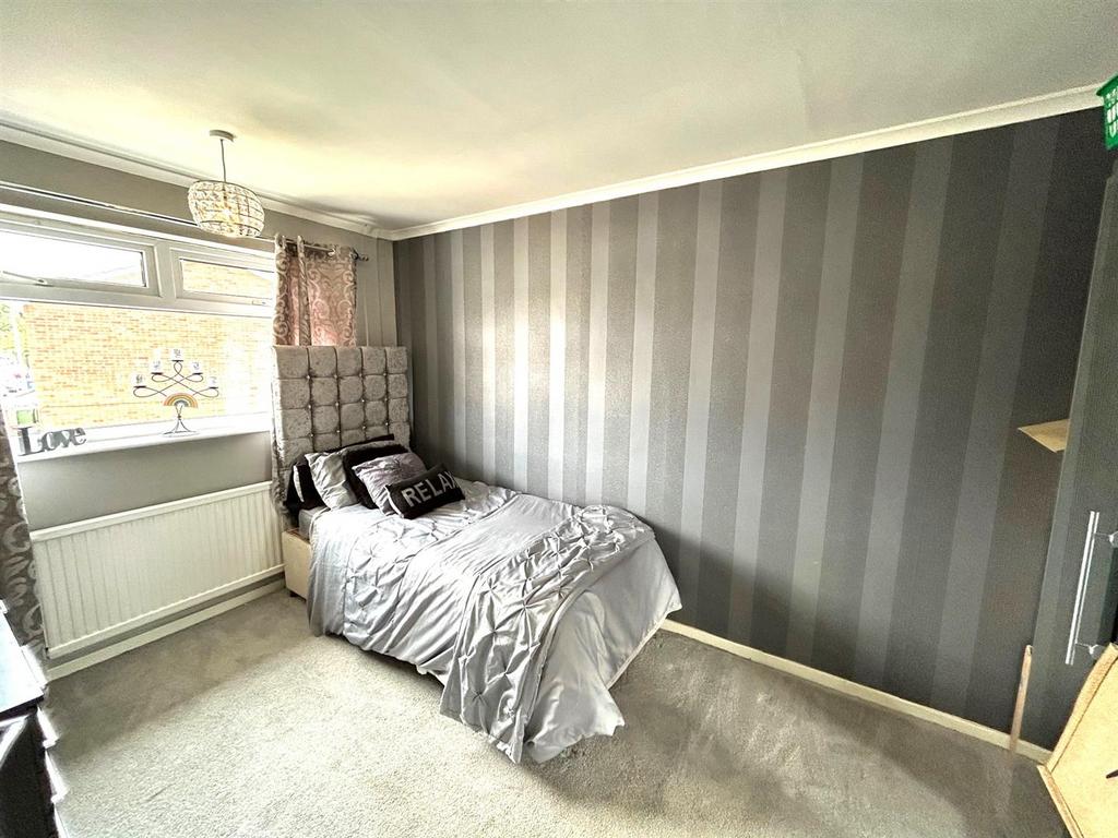 Bedroom2.jpg