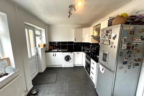 2 bedroom mews for sale, Westleigh View, Leigh
