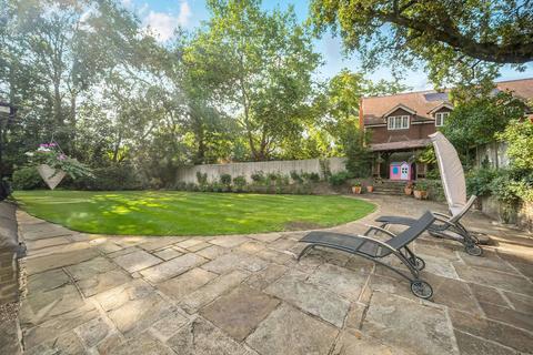 undefined, Vicarage Close, Worcester Park, KT4