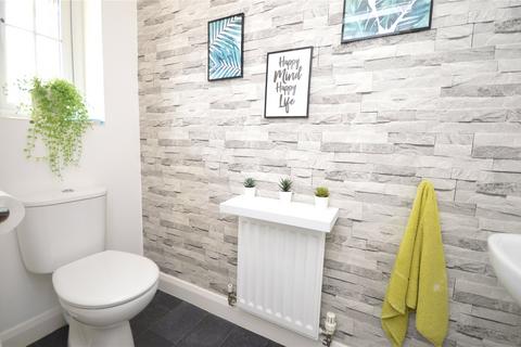 19 Kielder Drive, Middleton, Leeds, LS10 4FX