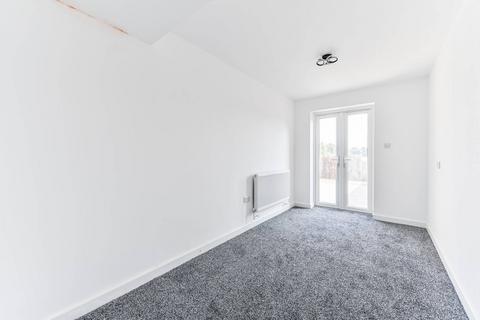 undefined, Crossways Road, Mitcham, CR4