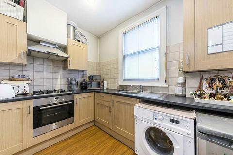 undefined, Kingston Hill, Kingston Upon Thames KT2