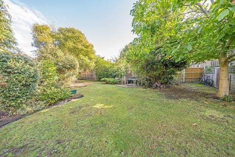 undefined, Kingston Hill, Kingston Upon Thames KT2