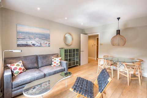 Flat 14, Pemberton House, 6 East Harding Street, London, EC4A 3AS