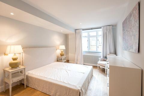 Flat 14, Pemberton House, 6 East Harding Street, London, EC4A 3AS