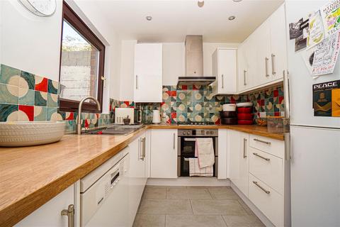 undefined, Downs Road, Hastings