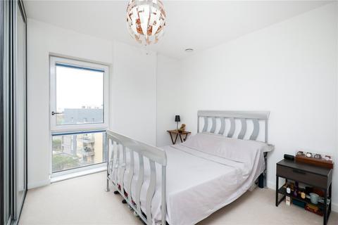 2 bedroom apartment for sale, Lakeside Drive, Park Royal, London, NW10