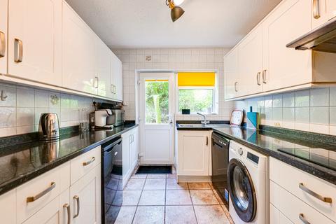 3 bedroom end of terrace house for sale, Regency Green, Southend-on-sea, SS2