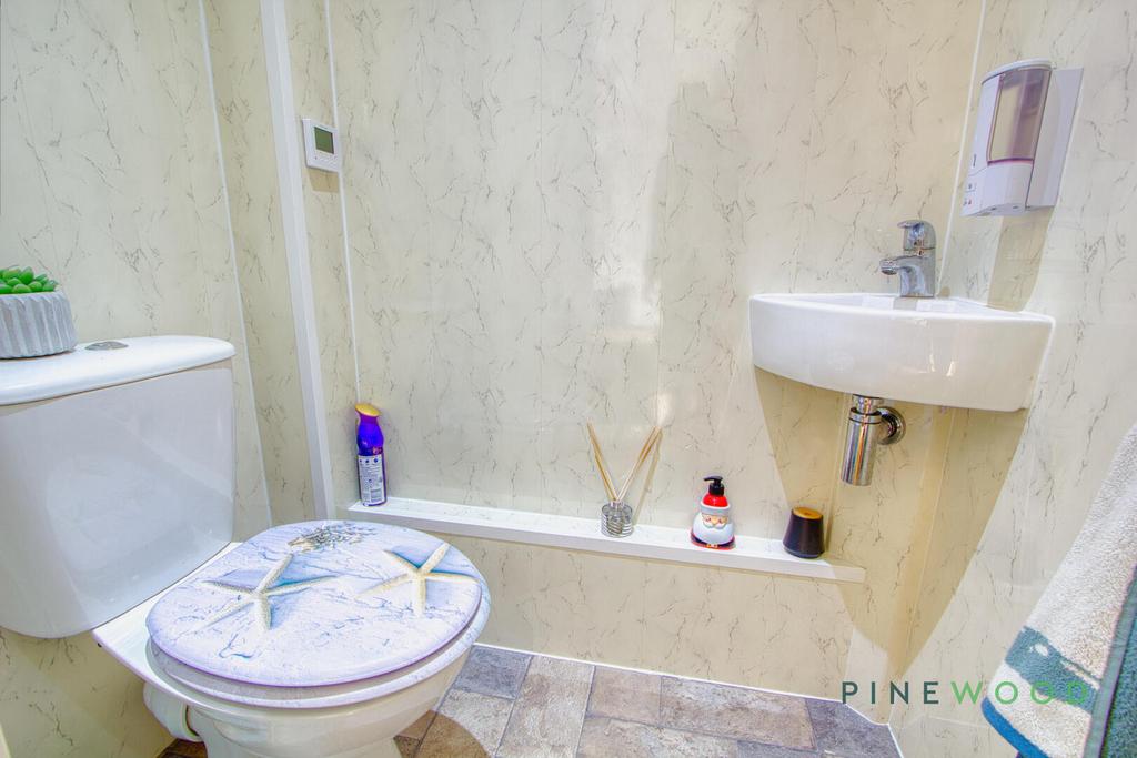 Ground Floor WC