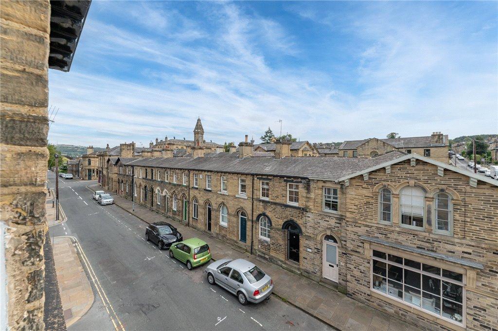 Caroline Street