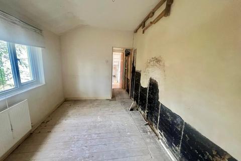 1 bedroom semi-detached bungalow for sale, Minster Road, Minster On Sea, Sheerness, Kent
