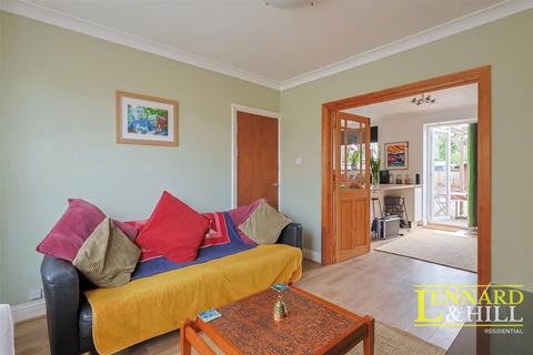 undefined, Long Lane, Grays RM16