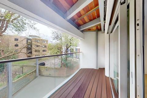 4 Saffron Central Square, West Croydon, Croydon, ., CR0 2FS