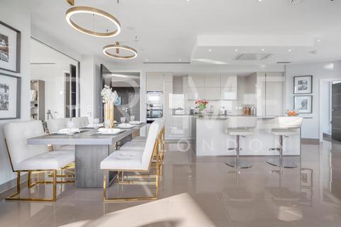 2 bedroom penthouse for sale, Conquest Tower, Blackfriars Circus, London