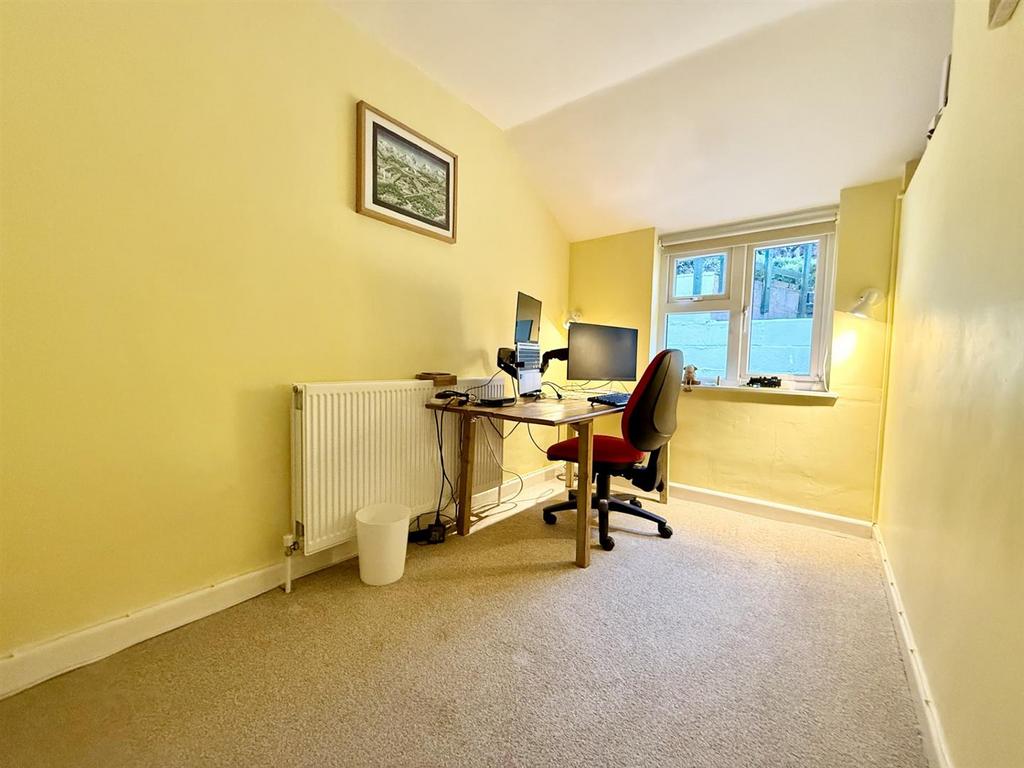 Bedroom2.jpg