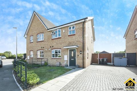 3 bedroom semi-detached house for sale, Tom Piper Close, Nuneaton, United Kingdom, CV10