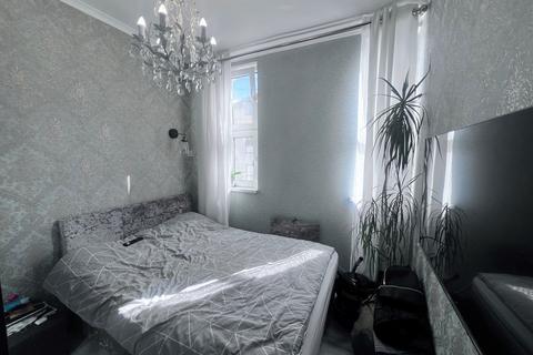 1 bedroom apartment for sale, Colwyn Road, The Mounts, NN1 3PZ