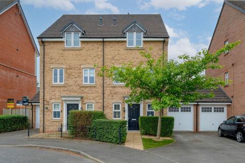 3 bedroom semi-detached house for sale, Riverpark Way, Northfield, B31