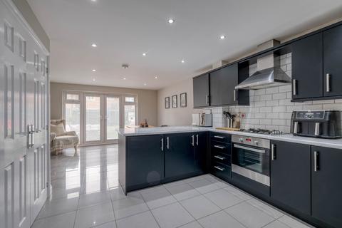 3 bedroom semi-detached house for sale, Riverpark Way, Northfield, B31