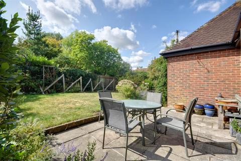 undefined, Pottery Lane, Brede