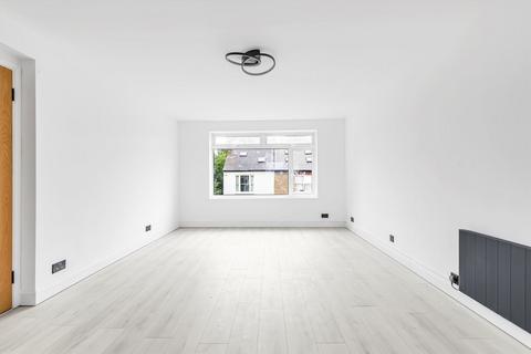 undefined, Clifton Road, Kingston Upon Thames KT2