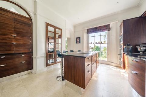 5 bedroom townhouse for sale, Boley Hill, Rochester ME1