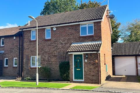 Sunridge Close, Newport Pagnell
