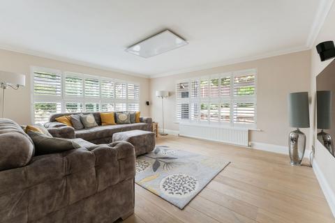3 Green Lane Close, Ford, Salisbury, SP4 6DQ