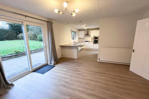 4 bedroom house to rent, Hazelwood Road, Wilmslow, Cheshire