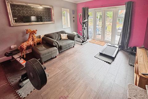 76 Alexandra Street, Thorne, Doncaster, DN8 4EY