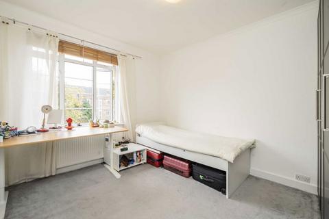 3 bedroom flat for sale, Argyle Road, London W13