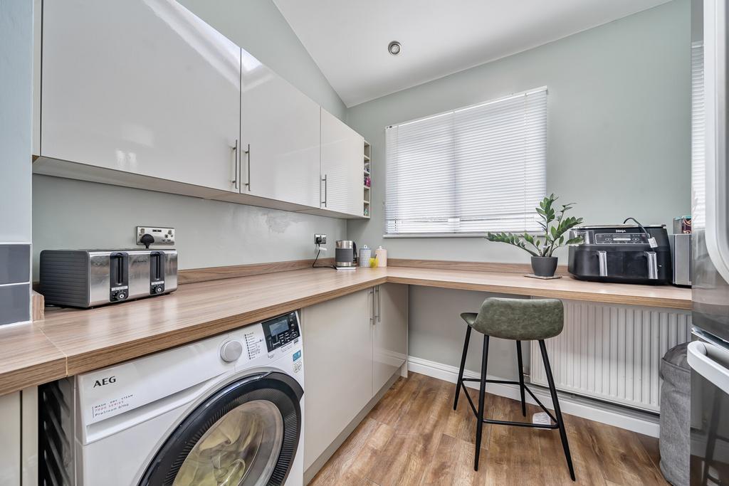 1341715-10-68add1...