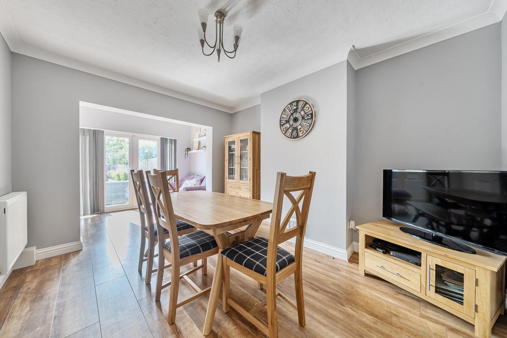 1341715-8-68add19...