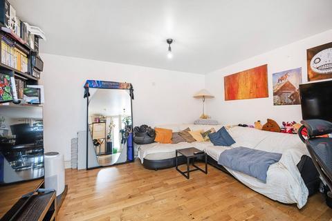 1 bedroom flat for sale, Westport Street, Limehouse, London, E1