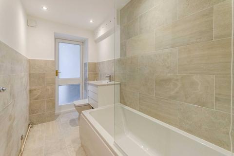 River Street, Islington, London, EC1R