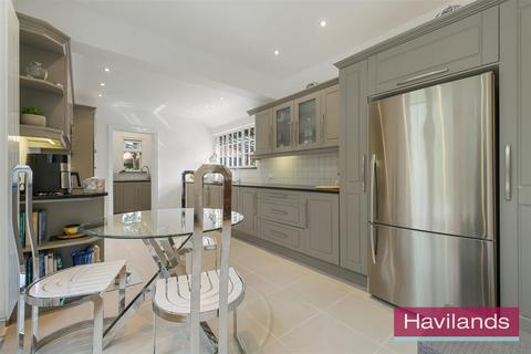 44 Elm Park Road, London, N21 2HS